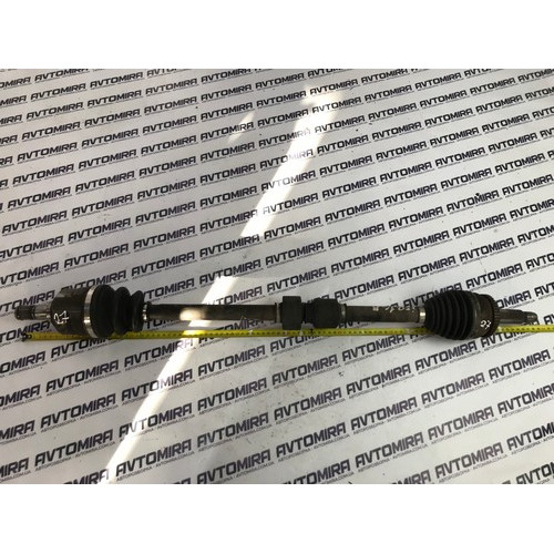 Піввісь передня права 982 mm (27\27) Hyundai i30 1.6 CRDI 2007-2012 495002L210